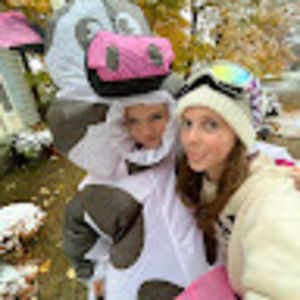 Meet your Posher, Clara